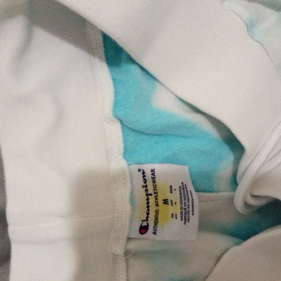 Champion🔵⚪ 🔥TIE-DYE Womens: Medium - Picture 3 of 6